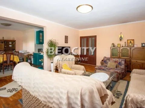 Prodaja, kuća, 400m², Sremčica, Beograd - image 12