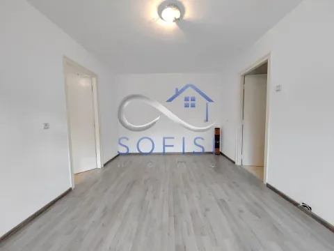 Izdavanje, dvosoban stan, 40m², Grbavica, Novi Sad Sve Podlokacije - image 4