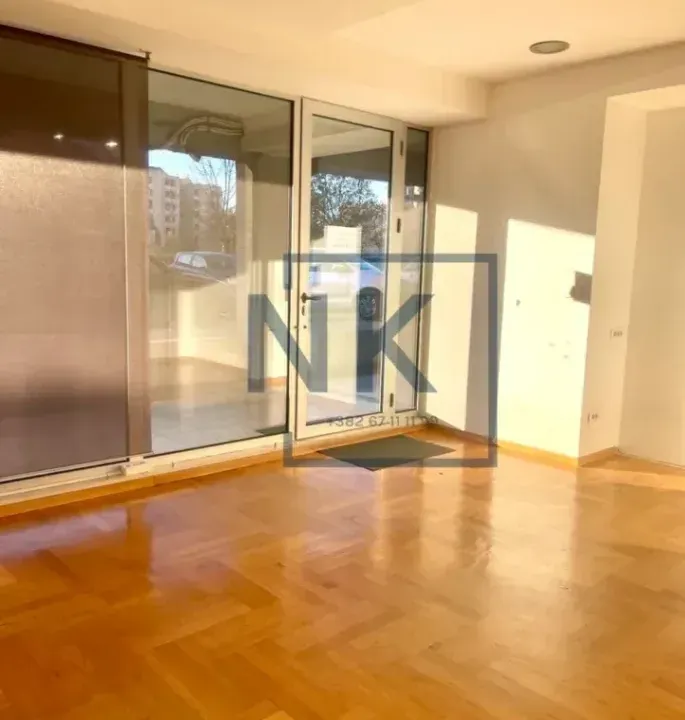 Rent, office space, 30m², City Kvart, Podgorica
