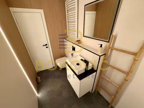 Sale, three bedroom apartment, 85m², Višnjička Banja, Palilula Sve Podlokacije - image 17
