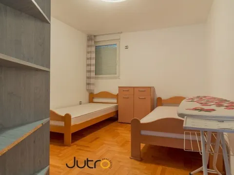 Prodaja, dvosoban stan, 77m², Podgorica, Crna Gora - image 4