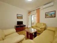 Sale, four bedroom apartment, 95m², Sveti Stefan, Budva - image 4
