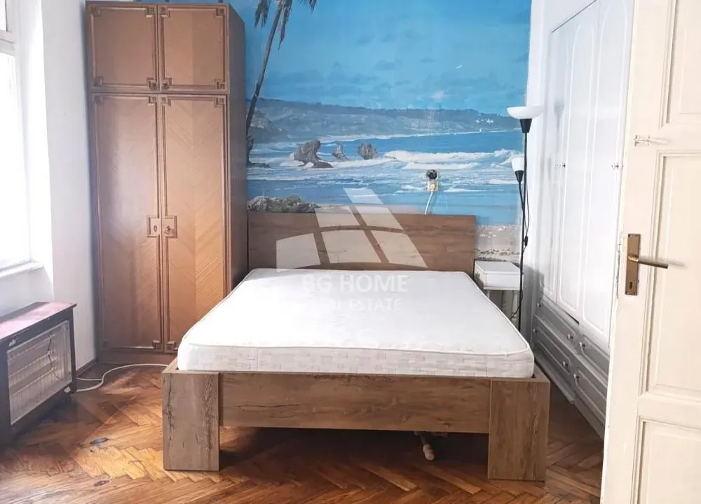 Izdavanje, dvosoban stan, 80m², Vračar Sve Podlokacije, Beograd