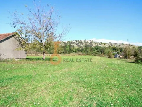 Prodaja, plac, 15000m², Danilovgrad, Crna Gora - image 1