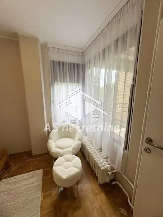 Rent, four bedroom apartment, 86m², Čukarica, Beograd