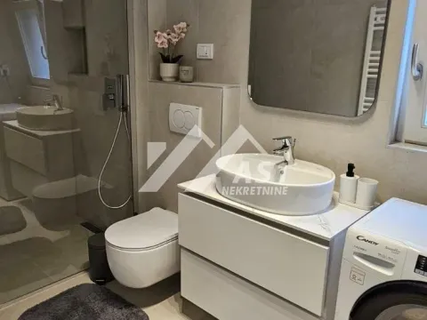 Izdavanje, dvosoban stan, 40m², Podbara, Novi Sad Sve Podlokacije - image 5