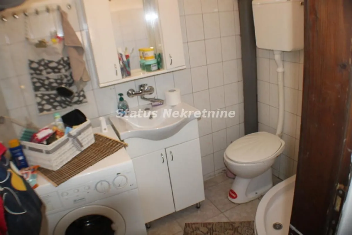 Prodaja, kuća, 113m², Sremska Kamenica, Petrovaradin