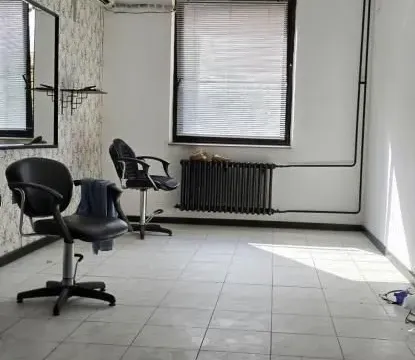 Izdavanje, poslovni prostor, 61m², Centar, Novi Sad - image 11