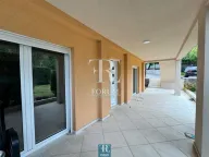 Izdavanje, dvosoban stan, 100m², Zagorič, Podgorica - image 11