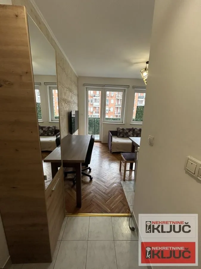 Rent, studio apartment, 25m², Sajmište, Novi Sad