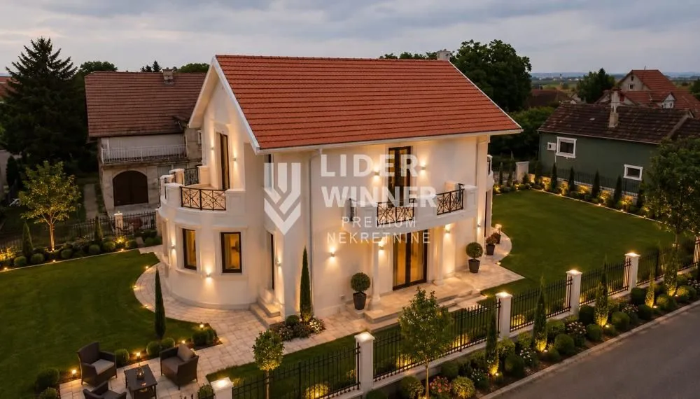 Sale, house, 250m², Surčin, Beograd