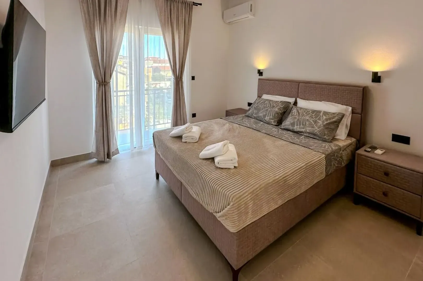 Izdavanje, dvosoban stan, 102m², Seljanovo, Tivat