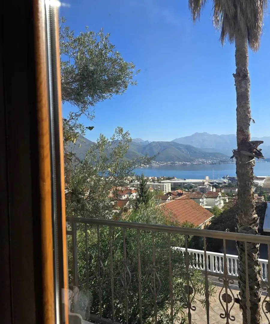 Prodaja, kuća, 162m², Bijela, Herceg Novi