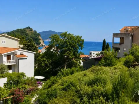 Sale, one bedroom apartment, 54m², Petrovac, Budva - image 10