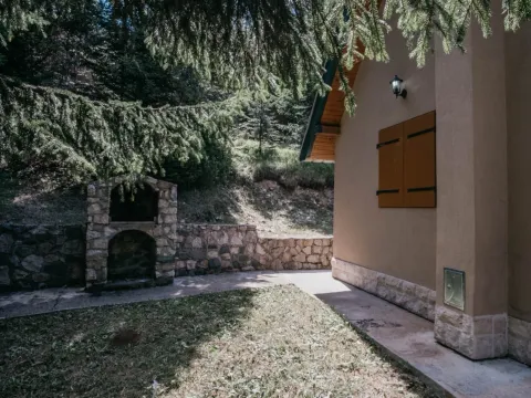 Prodaja, kuća, 140m², Žabljak, Crna Gora - image 17