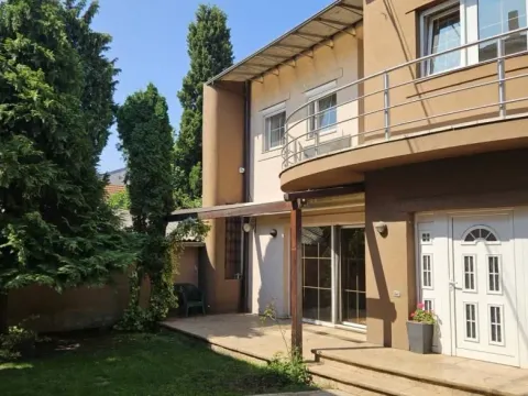 Izdavanje, kuća, 200m², Zemun Novi Grad, Zemun Sve Podlokacije - image 2