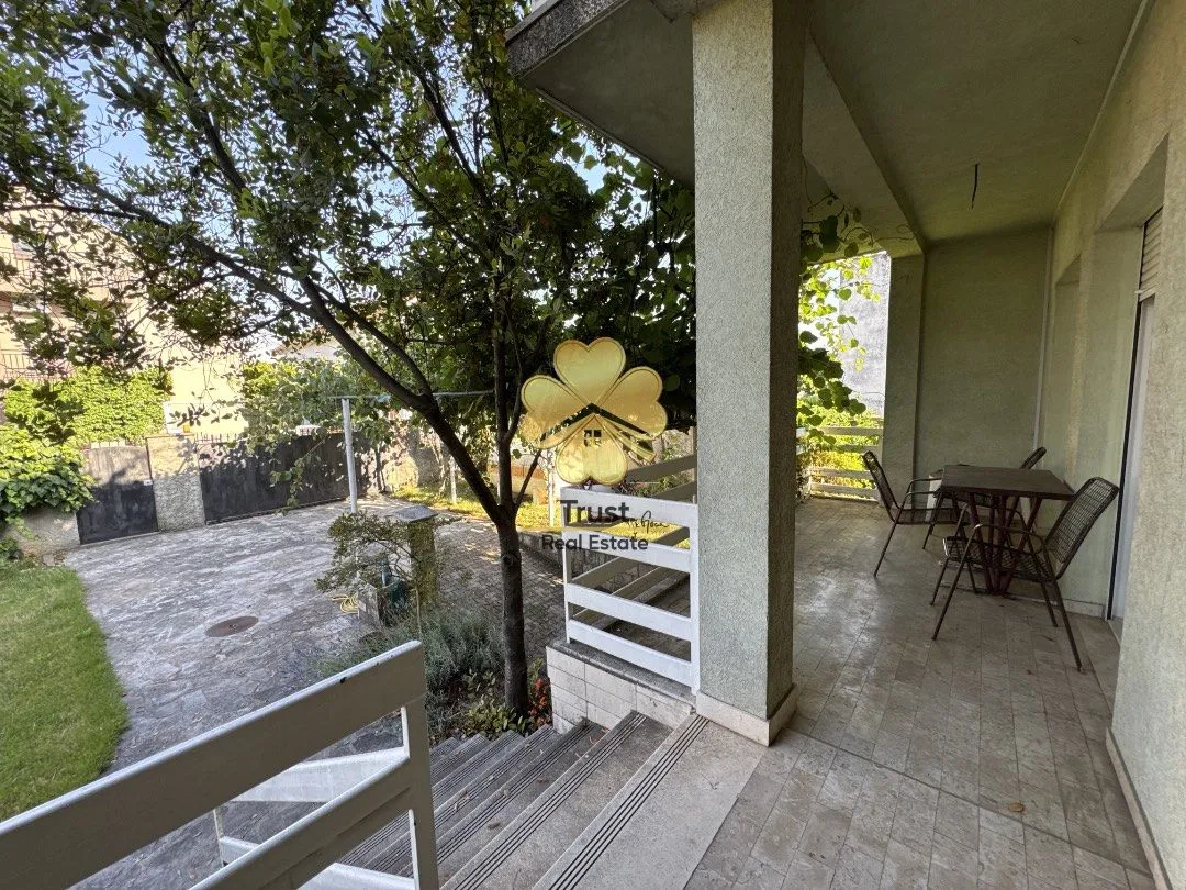 Rent, house, 200m², Stari Aerodrom, Podgorica