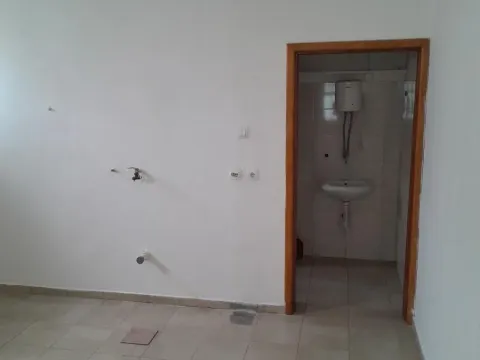 Rent, office space, 55m², Veternik, Novi Sad Sve Podlokacije - image 7