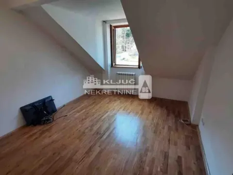 Sale, house, 388m², Voždovačka Crkva, Voždovac Sve Podlokacije - image 4