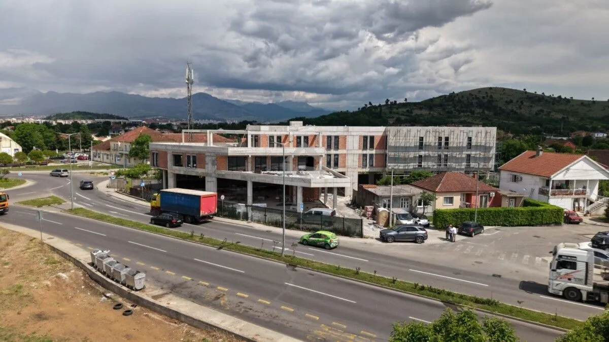 Rent, office space, 2000m², Donja Gorica, Podgorica