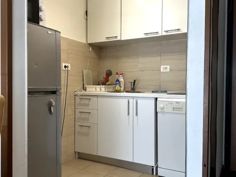 Daily-rent, one bedroom apartment, 30m², City Kvart, Podgorica - image 4