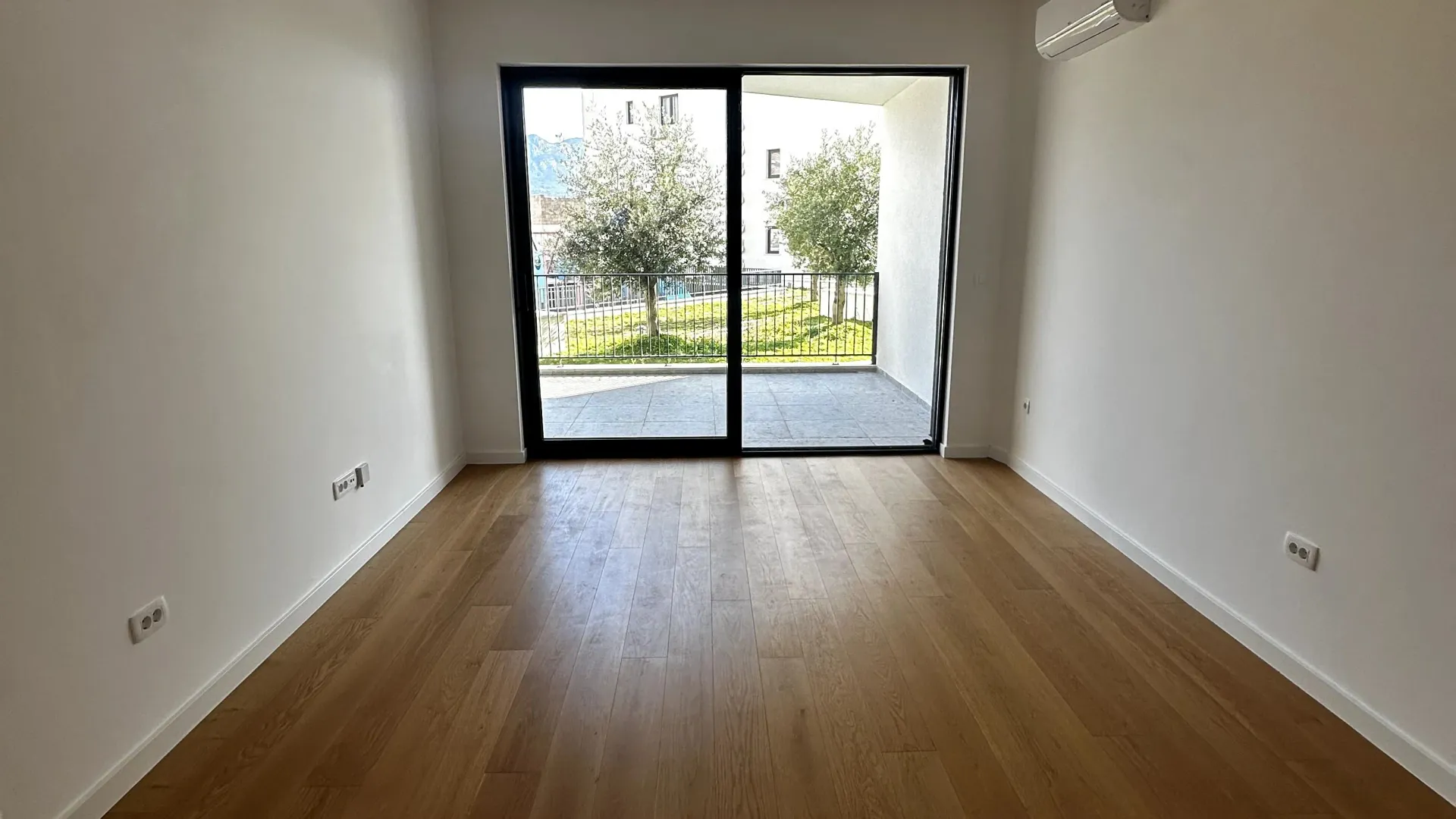 Sale, one bedroom apartment, 59m², Bečići, Budva