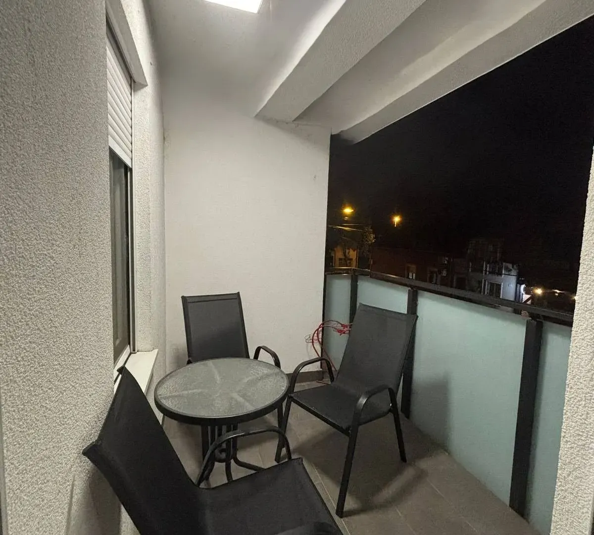 Izdavanje, jednosoban stan, 44m², Zemun Sve Podlokacije, Beograd