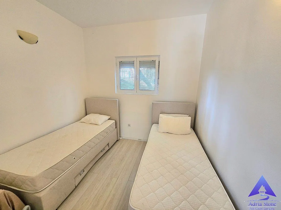 Prodaja, dvosoban stan, 62m², Golubovina, Budva