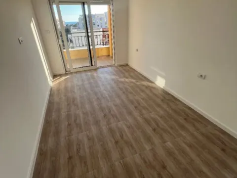 Izdavanje, jednosoban stan, 48m², Šušanj, Bar - image 5