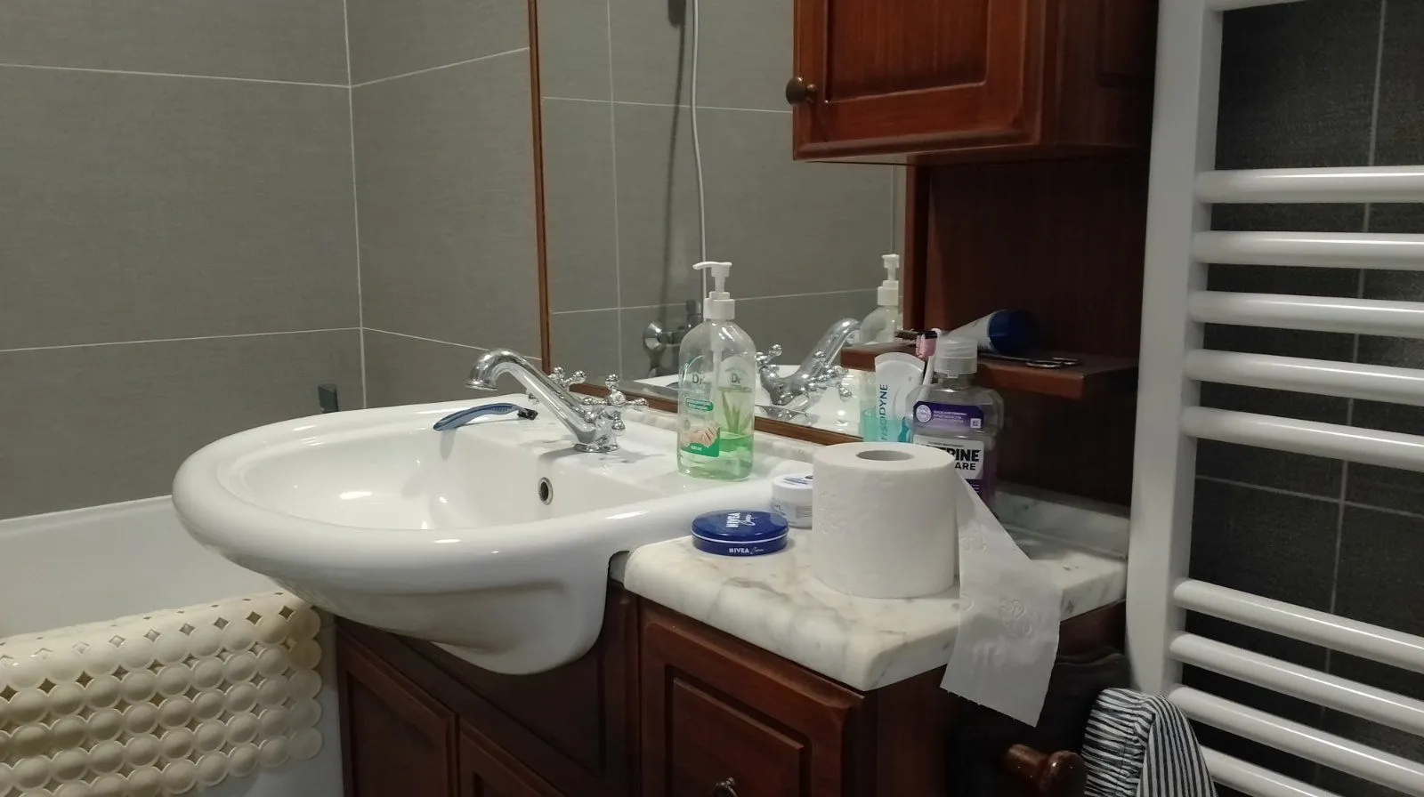 Sale, three bedroom apartment, 66m², Zvezdara Sve Podlokacije, Beograd