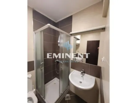 Izdavanje, dvosoban stan, 38m², Lion, Zvezdara Sve Podlokacije - image 9