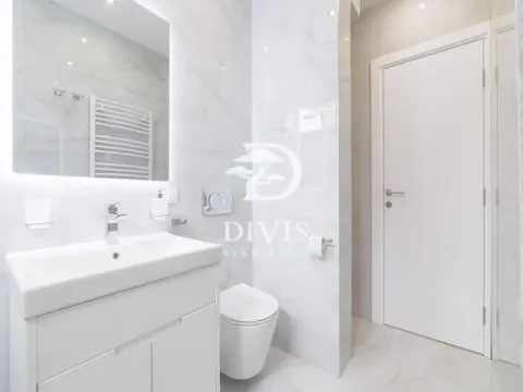 Sale, four bedroom apartment, 80m², Vračar Sve Podlokacije, Beograd - image 18
