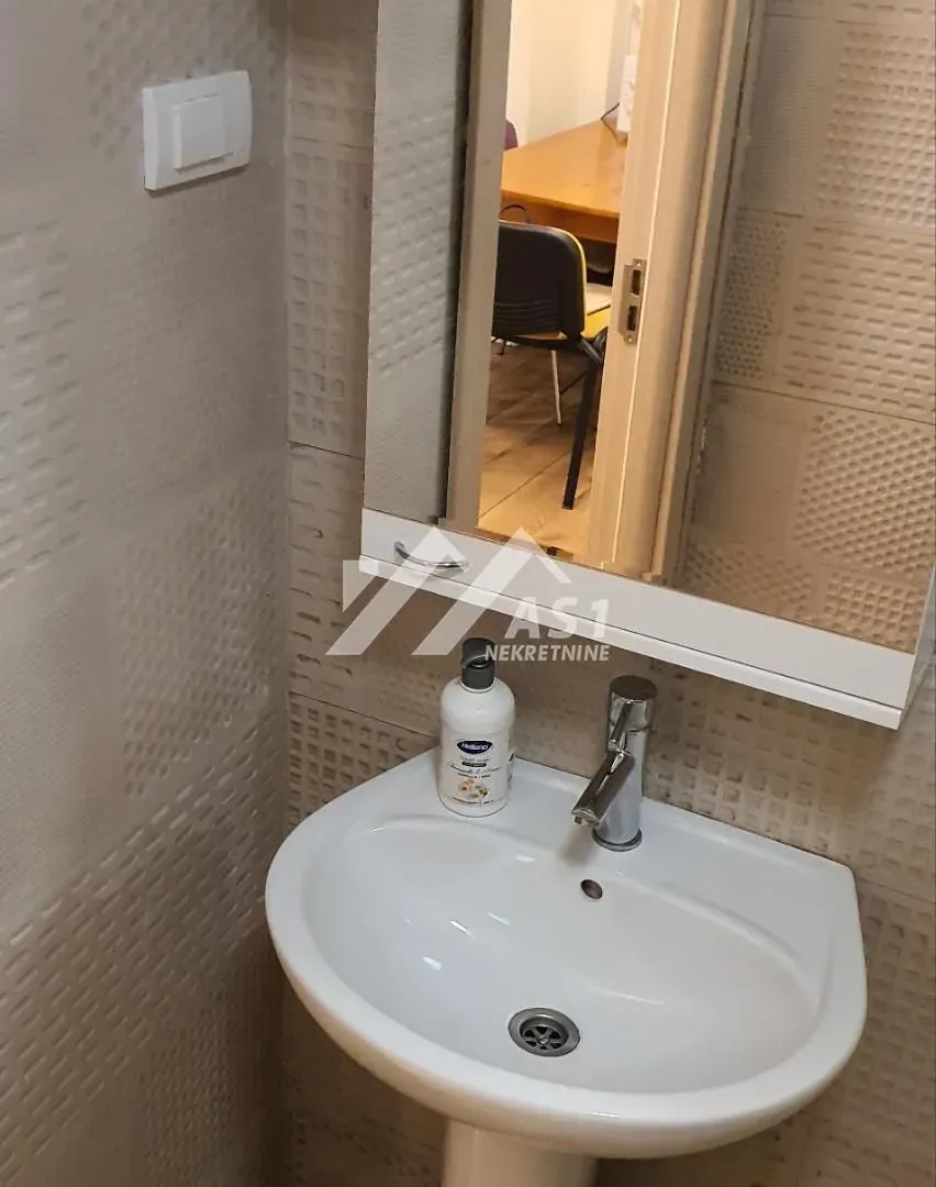 Rent, one bedroom apartment, 40m², Gradić, Petrovaradin