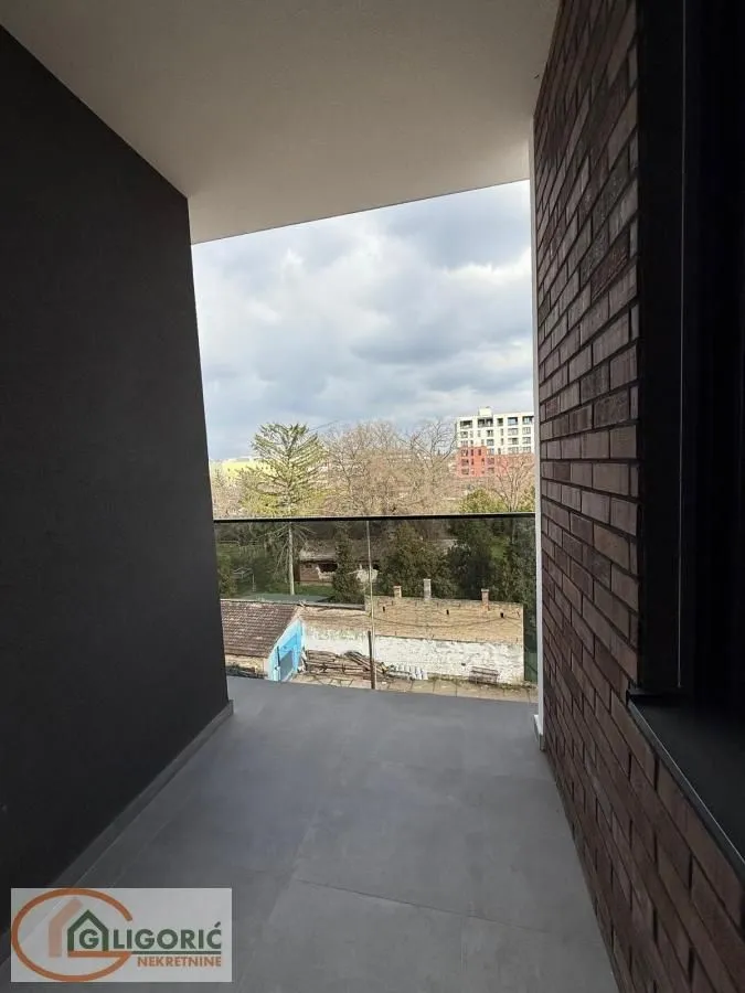 Prodaja, četvorosoban stan, 113m², Nova Detelinara, Novi Sad Sve Podlokacije
