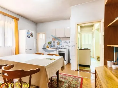 Sale, three bedroom apartment, 67m², Kneževac, Beograd - image 2