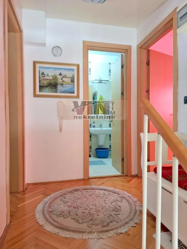 Prodaja, trosoban stan, 91m², Fon (Fon - Bilećka), Voždovac Sve Podlokacije