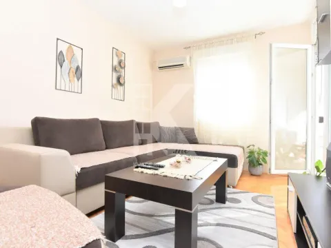 Izdavanje, jednosoban stan, 48m², Stari Aerodrom, Podgorica - image 1