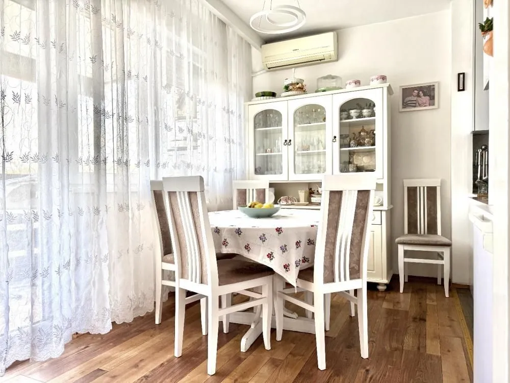 Prodaja, četvorosoban stan, 93m², Košutnjak, Beograd