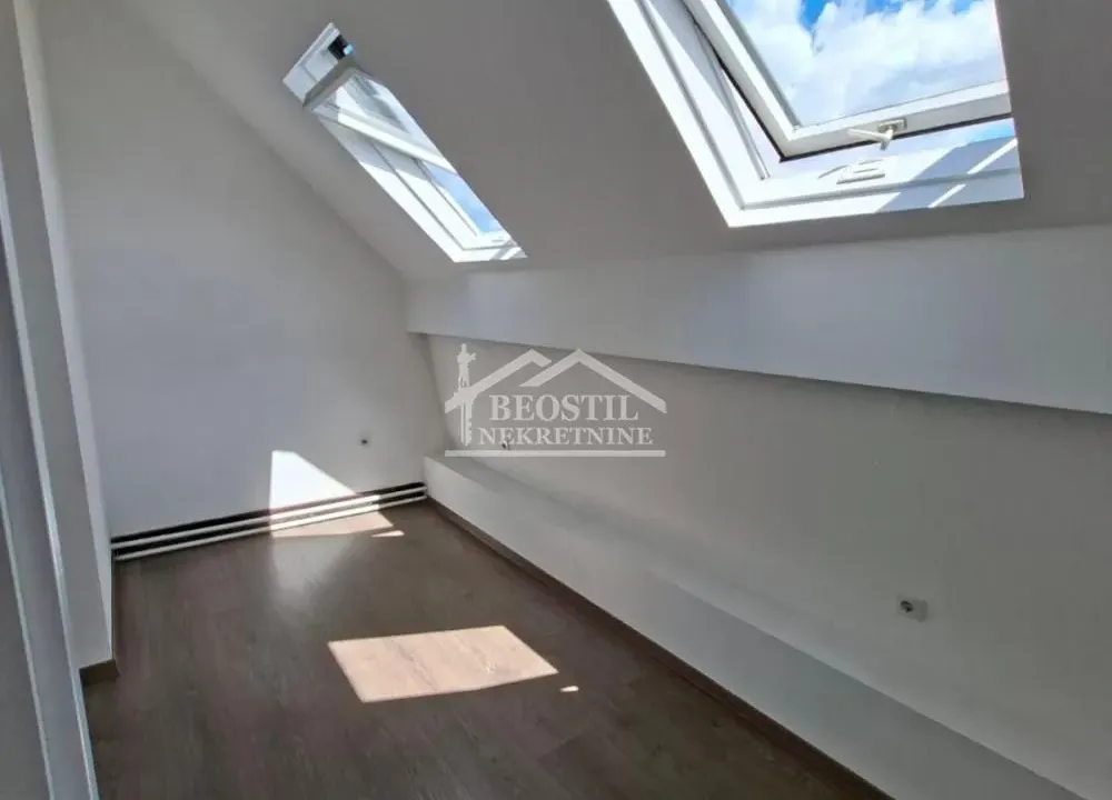 Rent, office space, 85m², Stari Grad, Beograd