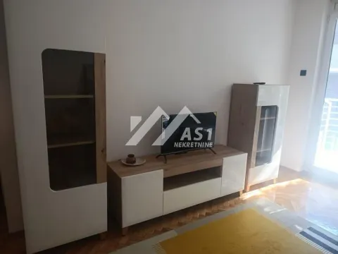 Rent, two bedroom apartment, 55m², Bulevar Oslobodjenja, Novi Sad Sve Podlokacije - image 5