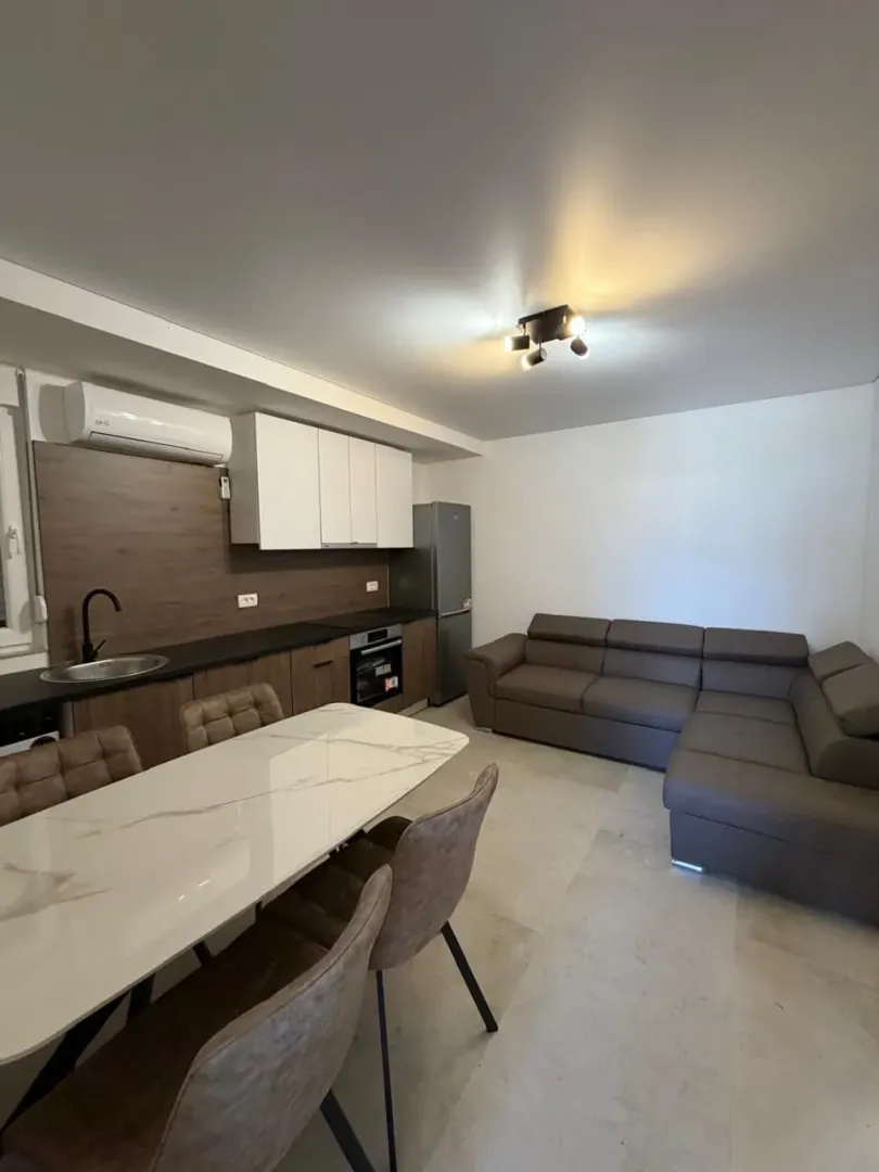 Rent, one bedroom apartment, 45m², Bogišići, Tivat