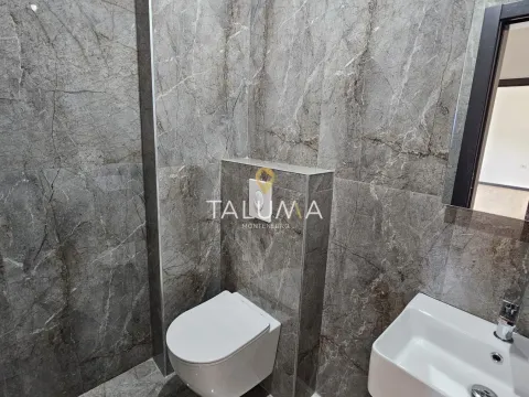 Sale, three bedroom apartment, 85m², Gorica C, Podgorica - image 9