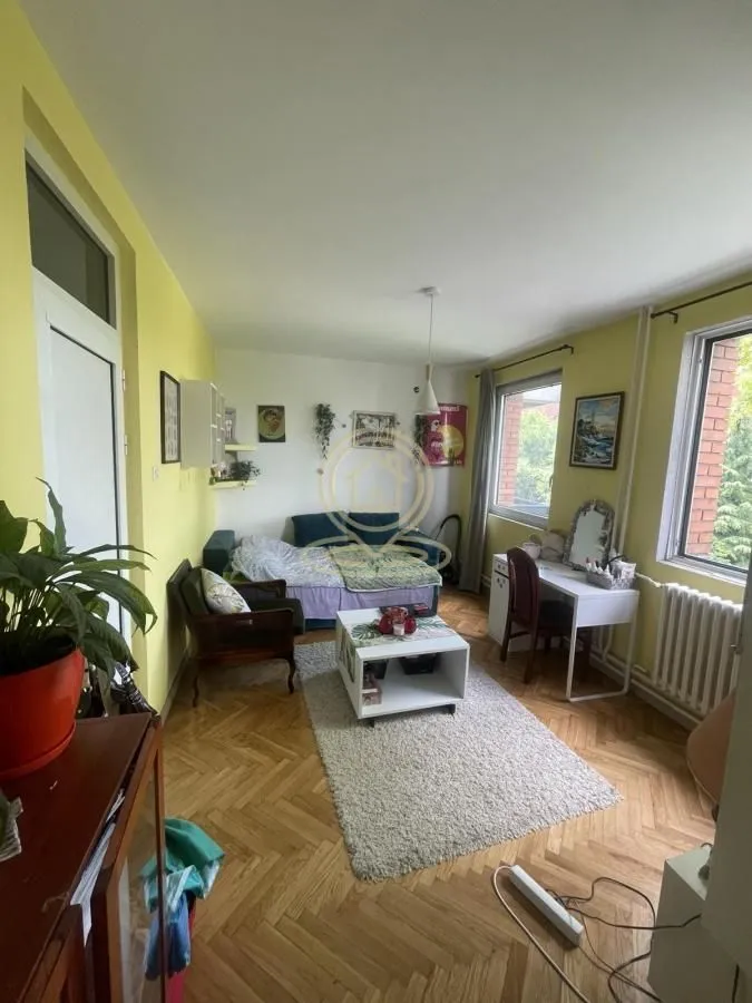 Izdavanje, dvosoban stan, 37m², Bogoslovija, Palilula Sve Podlokacije