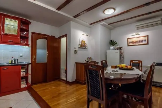 Sale, four bedroom apartment, 104m², Donji Dorćol, Dorćol Sve Podlokacije
