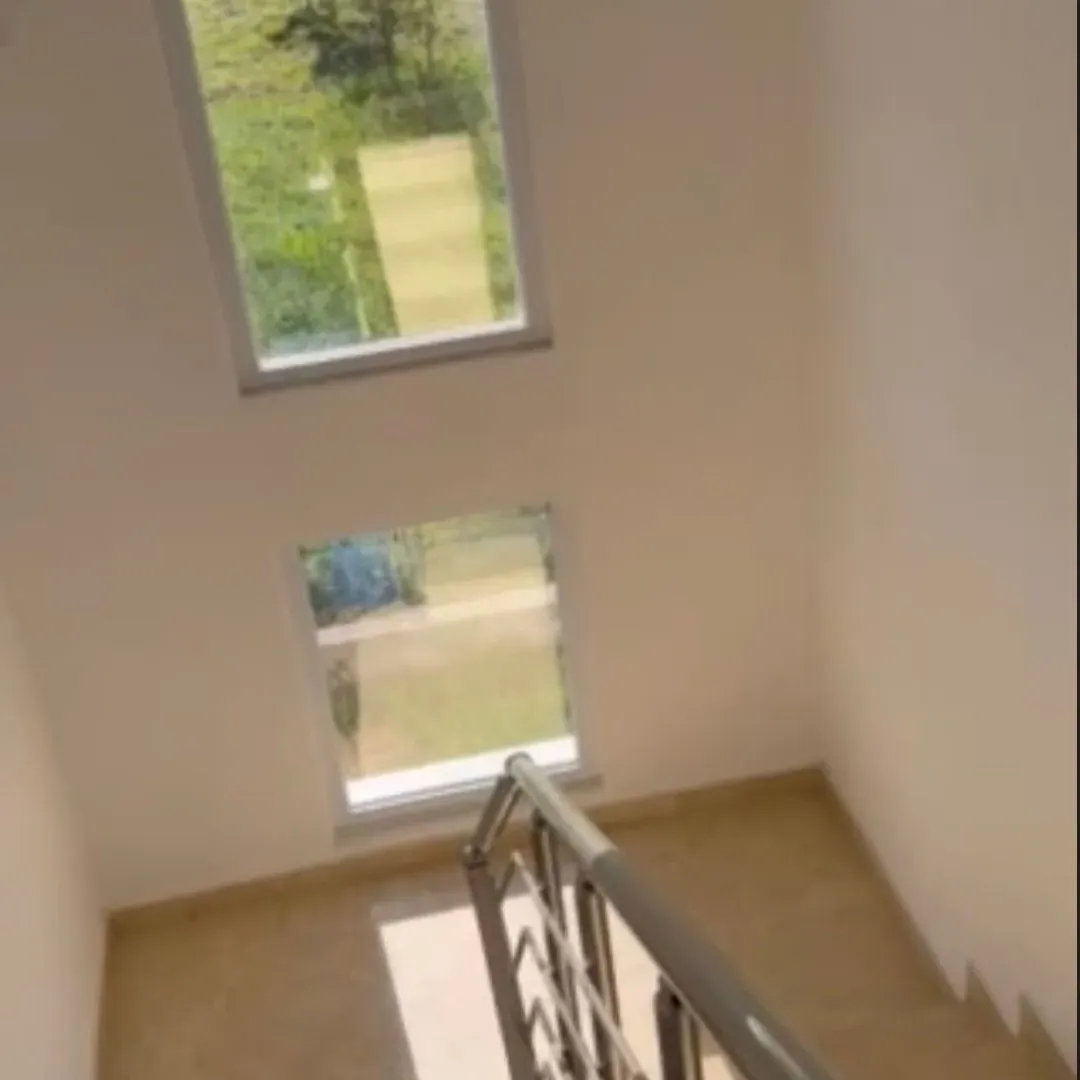 Rent, house, 200m², Polje, Bar