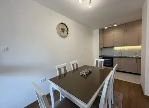 Izdavanje, trosoban stan, 100m², Podgorica, Crna Gora - image 16