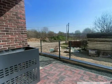 Prodaja, jednosoban stan, 39m², Stara Pazova, Srbija - image 12