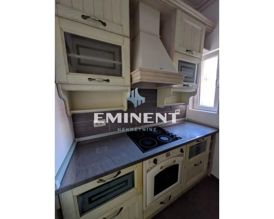 Rent, two bedroom apartment, 40m², Stari Grad, Beograd