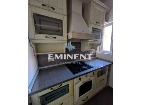 Rent, two bedroom apartment, 40m², Stari Grad, Beograd - image 4