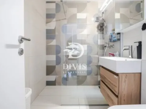 Prodaja, četvorosoban stan, 121m², Novi Beograd Blok 28, Novi Beograd Sve Podlokacije - image 10